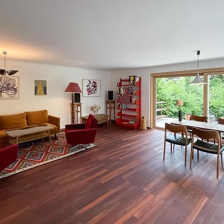 Schone Wohnung Mit Grossem Garten In Zentraler Lage フェルトキルヒ エクステリア 写真