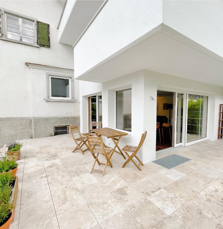 Schone Wohnung Mit Grossem Garten In Zentraler Lage フェルトキルヒ エクステリア 写真